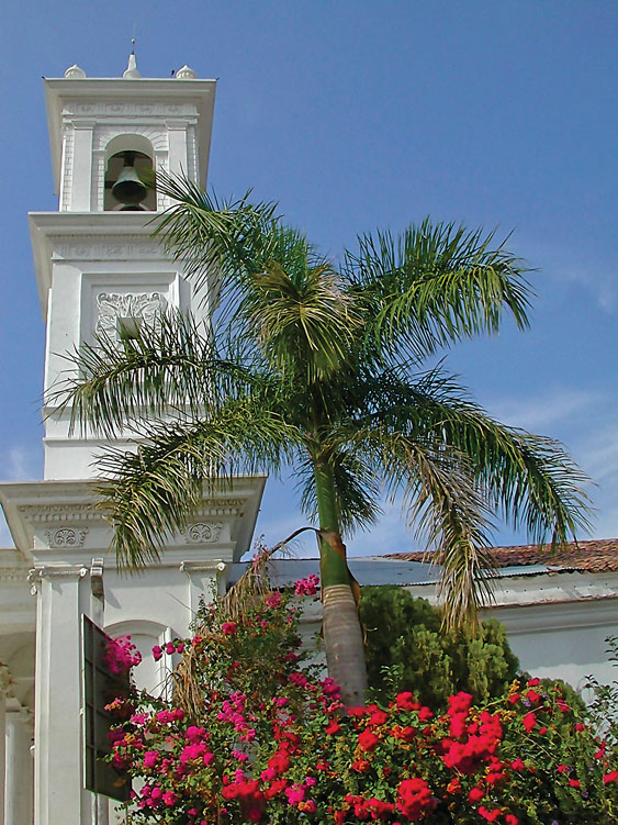 DSCN3096-Church-in-Suchitlan-6x8-blowup-